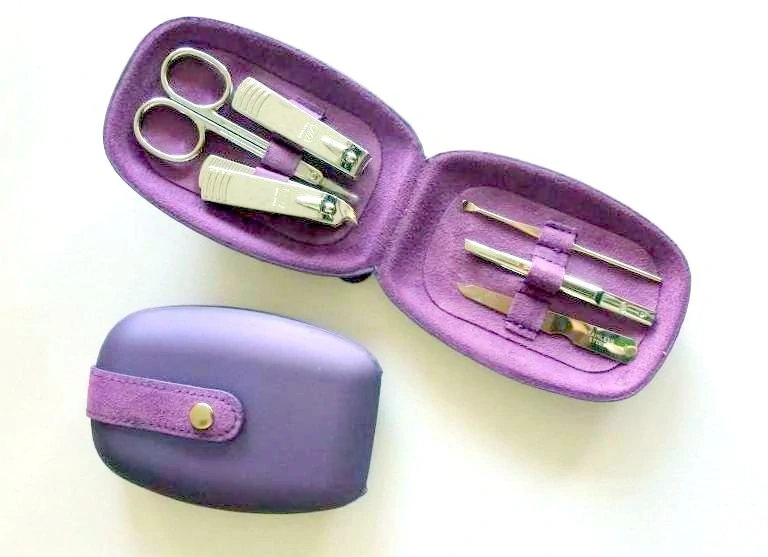 Manikúrní set violet (6 nástrojů)